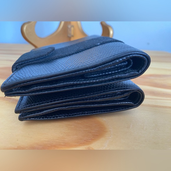 Bundle Authentic Salvatore Ferragamo compact wallet - Picture 9 of 12